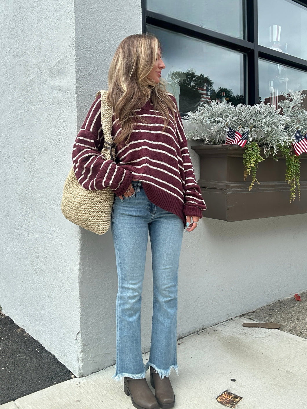 HIDDEN High Rise Cropped Flare Jean