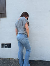 Load image into Gallery viewer, Hidden Distressed Flare Jean
