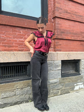 Load image into Gallery viewer, Hidden Logan Dad Jean
