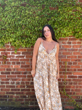 Load image into Gallery viewer, Cool Breeze Dress
