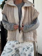 Load image into Gallery viewer, Morning Walk Vest
